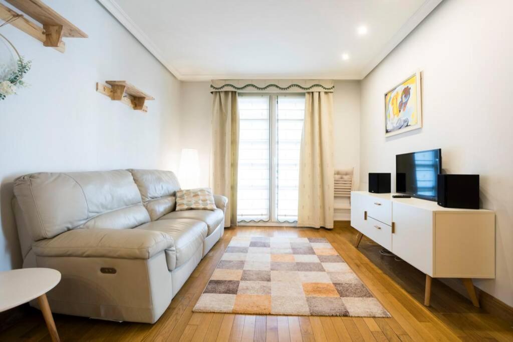 Berlin - Basquenjoy Apartment Hondarribia Exterior photo